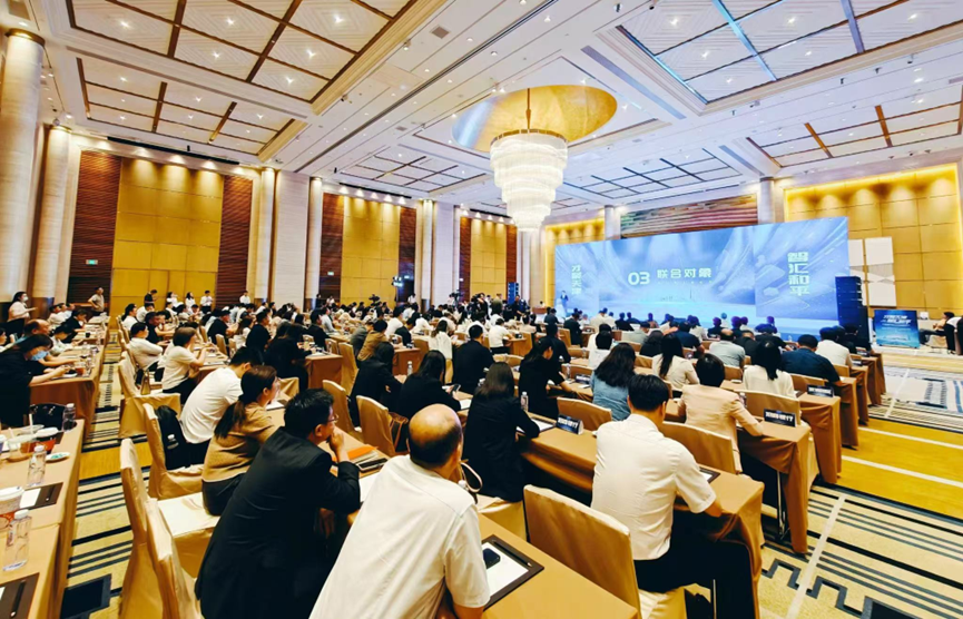 凯发一触即发集团与天津和平区深化战略合作，“AI+人力”推动人才服务高质量发展